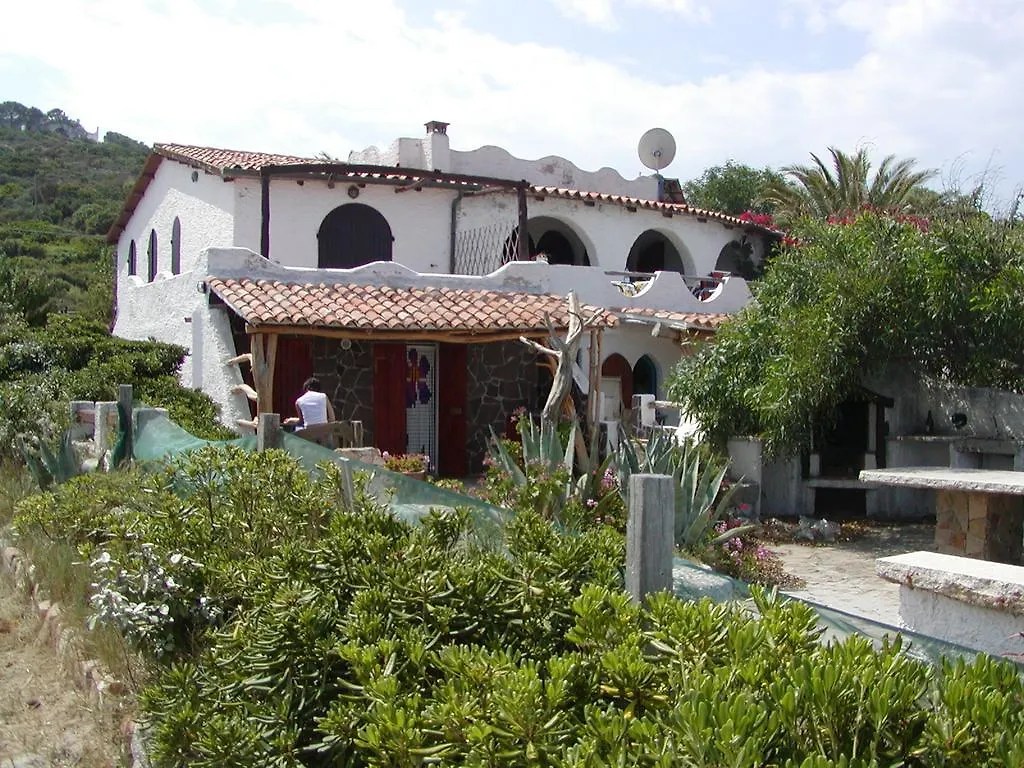 Studio Marinedda Isola Rossa  Appartamento